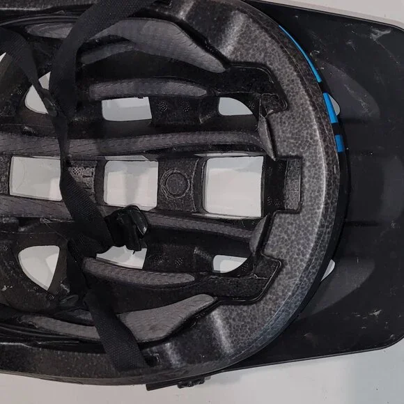 Giant Liv Rail Helmet  Size Large 59-63cm - Picture 6 of 9